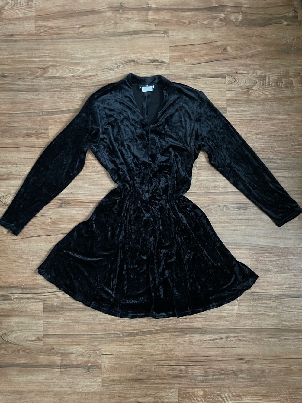 90s Vintage Carole Little Black Velvet Long-Sleeve Dress Size 12 - Made in USA